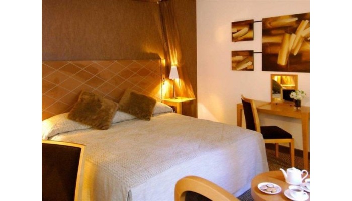 Hotel Le Marquis poza 0