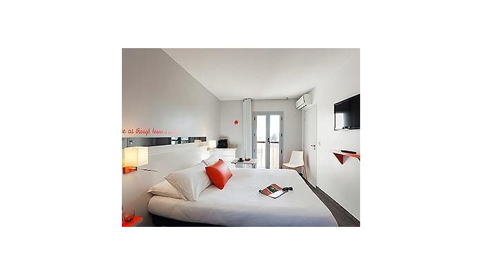 Poza pentru Hotel Ibis Styles Juan Les Pins 409-1487854689 Hotel Ibis Styles Juan Les Pins poza 1