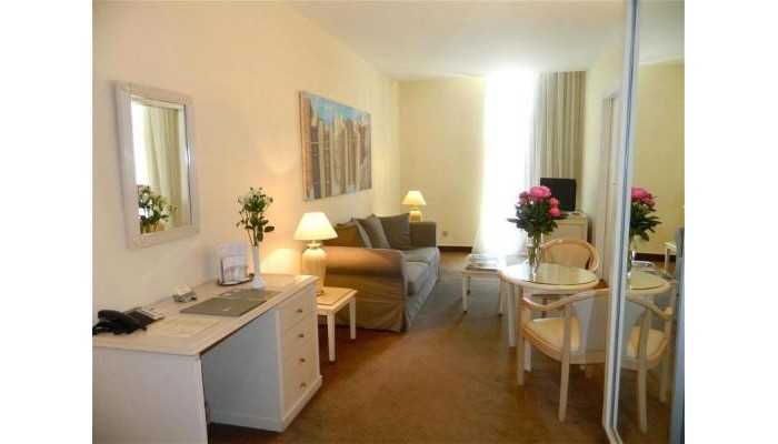 Hotel B4 Nice Park poza 7