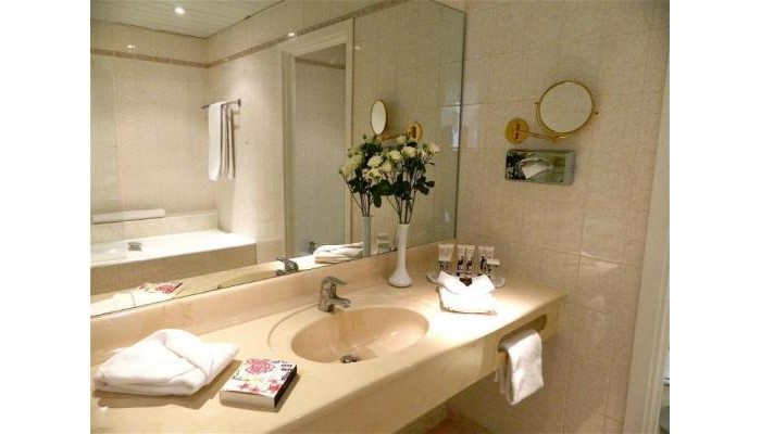 Hotel B4 Nice Park poza 3