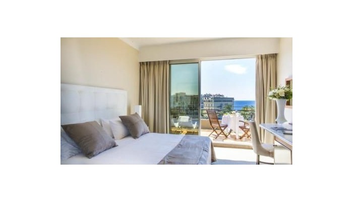 Hotel B4 Nice Plaza poza 2