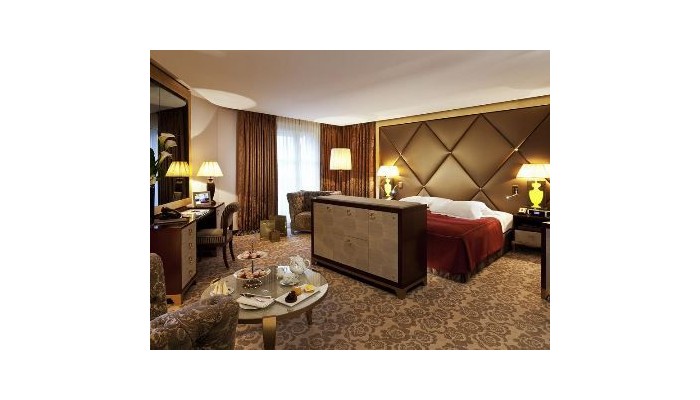 Hotel Barriere Le Fouquet's poza 2