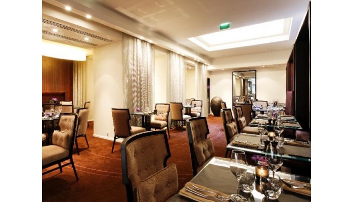 Hotel La Tremoille poza 3