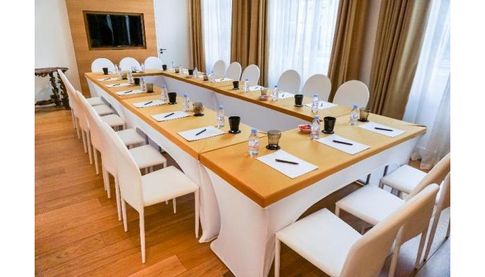 Hotel Marignan Champs Elysees poza 7