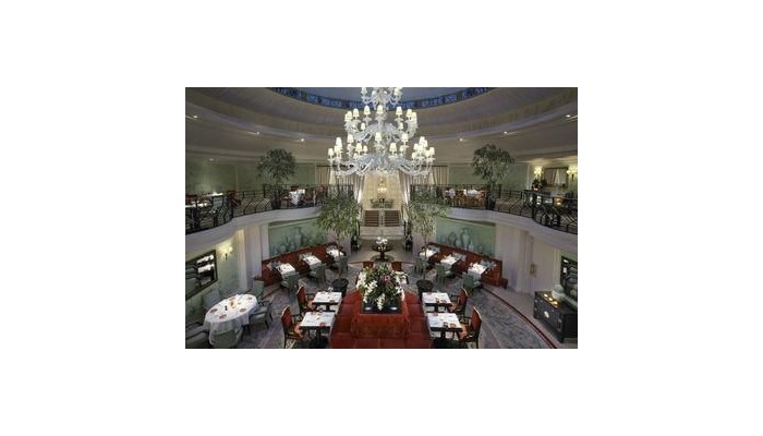 Shangri-la Hotel, Paris poza 8