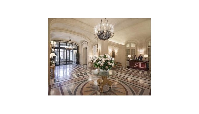 Shangri-la Hotel, Paris poza 7